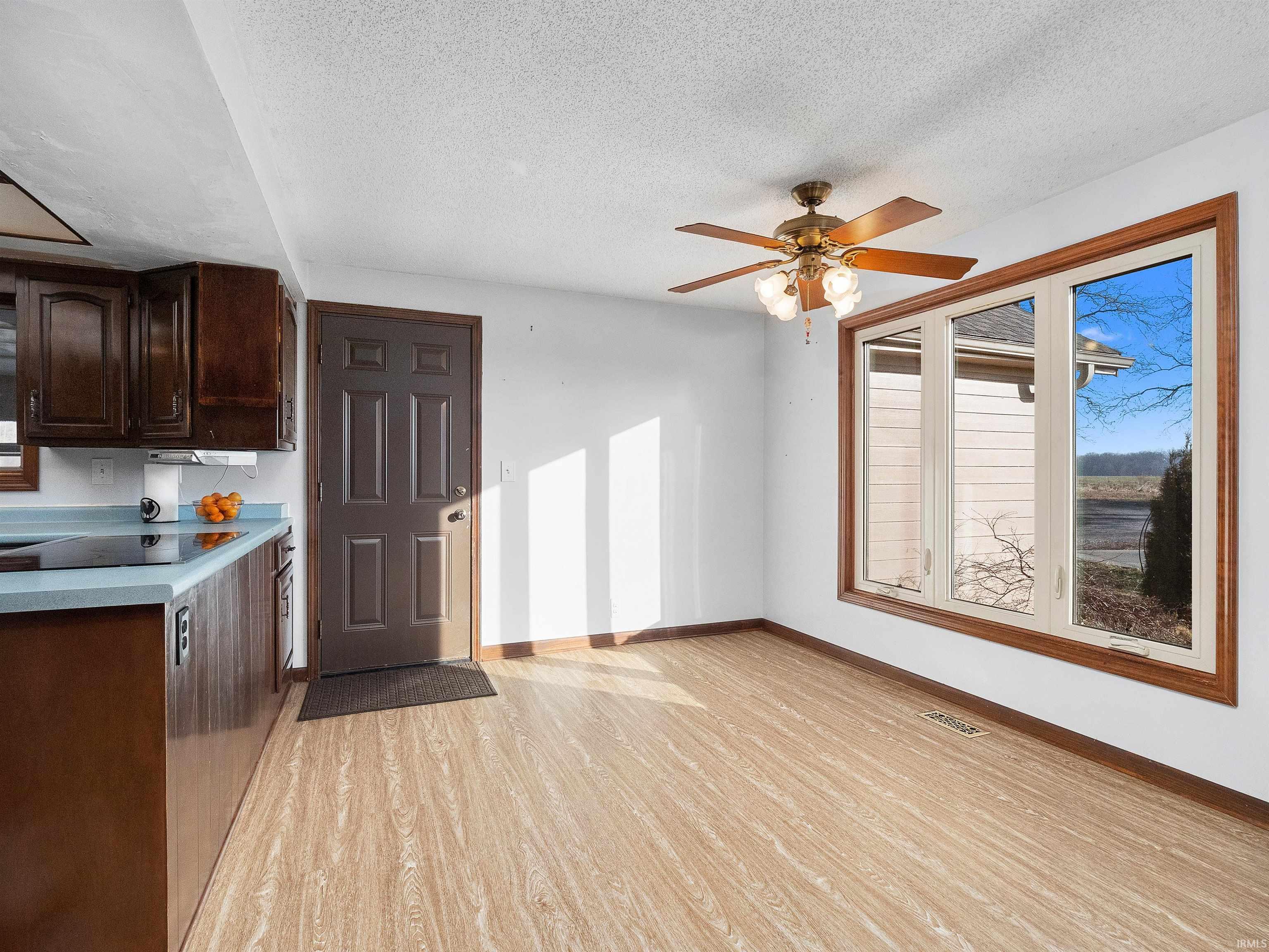 3302 County Road 41 Waterloo, IN 46793 - Photo 10 of 36 Gallery Image 10