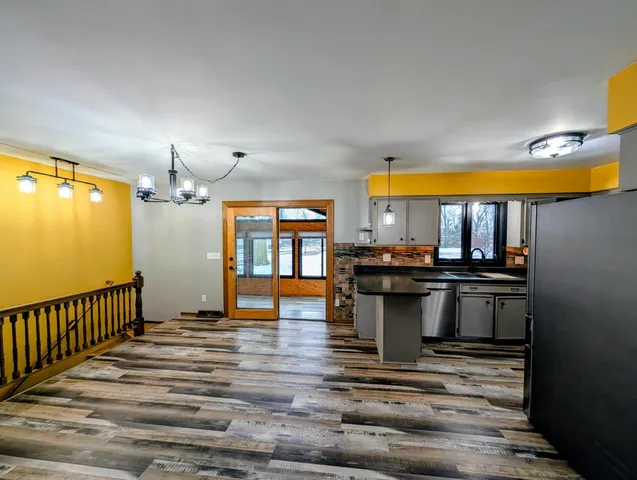 $549,000 | 6005 30th Avenue Southwest, Montevideo, MN 56265