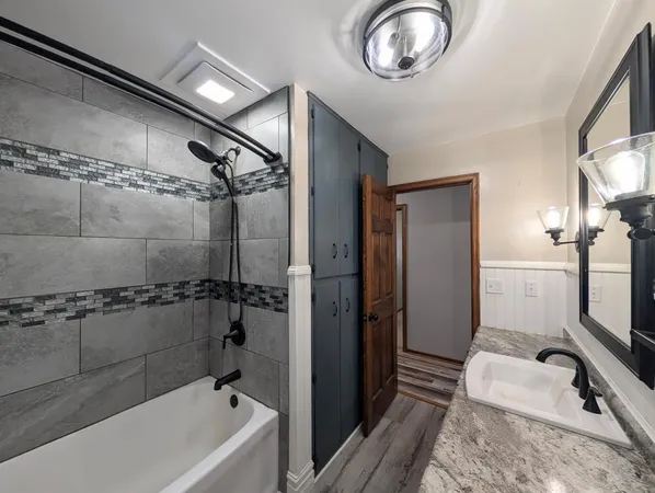 $529,000 | 6005 30th Avenue Southwest, Montevideo, MN 56265