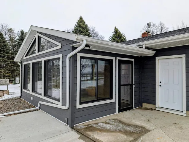 $549,000 | 6005 30th Avenue Southwest, Montevideo, MN 56265