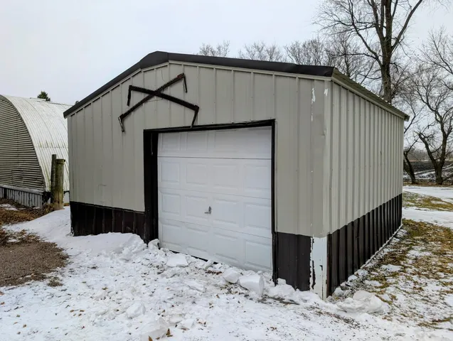 $549,000 | 6005 30th Avenue Southwest, Montevideo, MN 56265