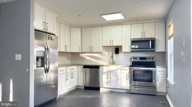 $399,999 | 612 Severn Island Court, Annapolis, MD 21401