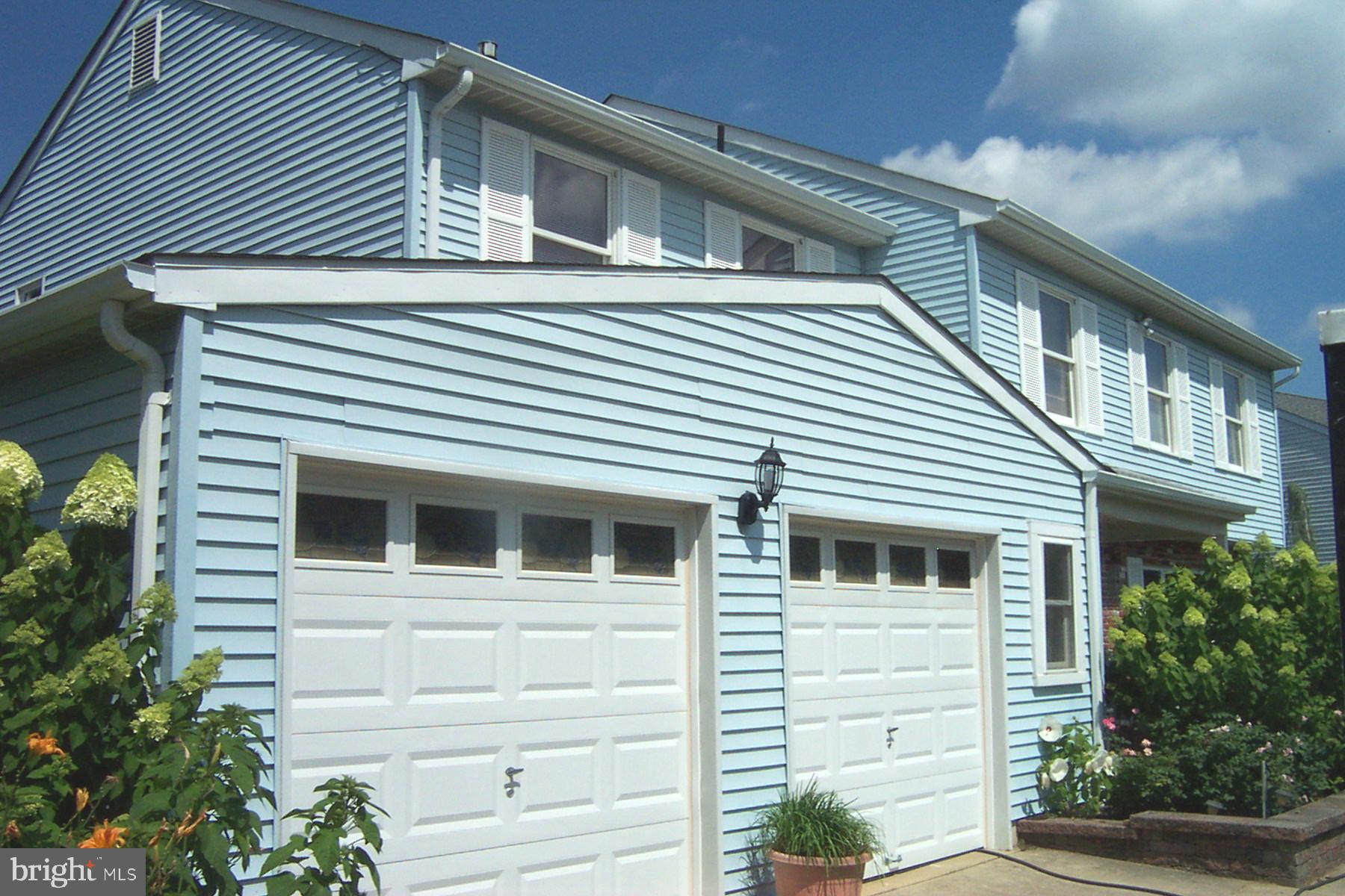 17 Creek Road Sewell, NJ 08080 - Photo 2 of 24 Front (Garage)
