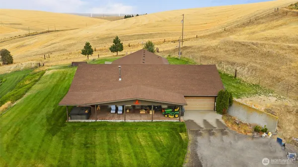 a house view with a outdoor space