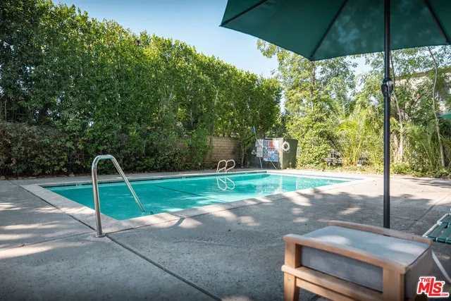 a view of an entryway