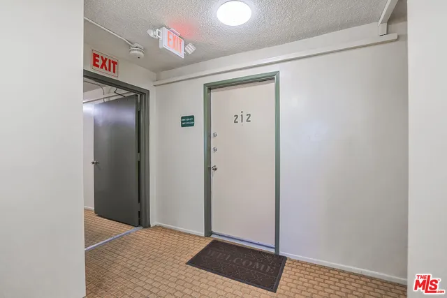 $9,950,000 | 6121 Woodman Avenue, Van Nuys, CA 91401