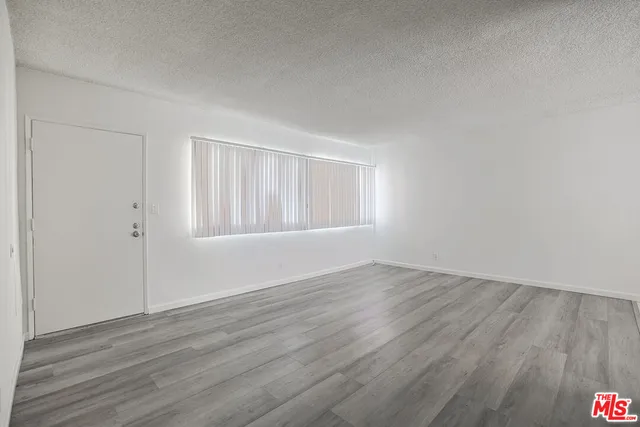 $9,950,000 | 6121 Woodman Avenue, Van Nuys, CA 91401