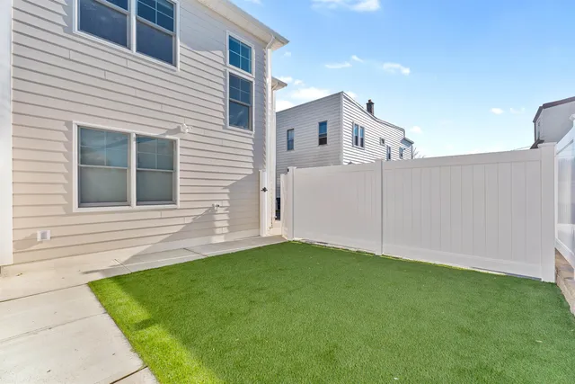 $3,800 | 6717 Madison Street, Guttenberg, NJ 07093