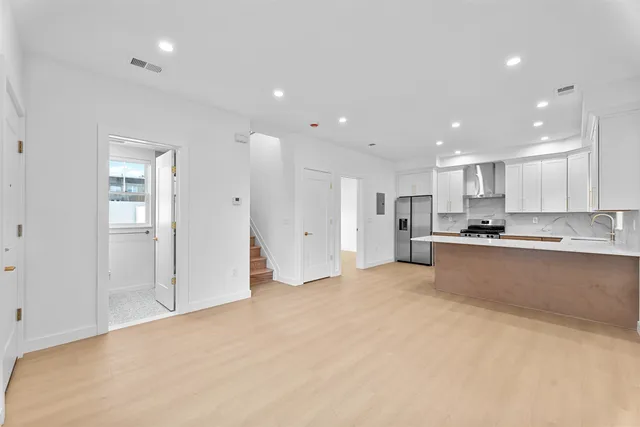 $3,800 | 6717 Madison Street, Guttenberg, NJ 07093