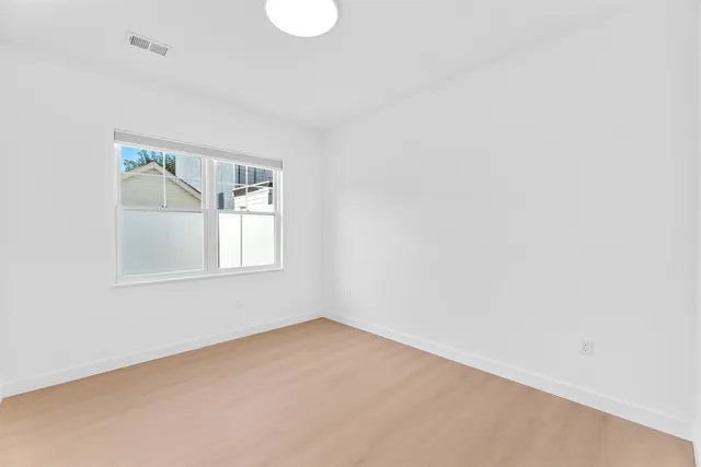 $3,800 | 6717 Madison Street, Guttenberg, NJ 07093