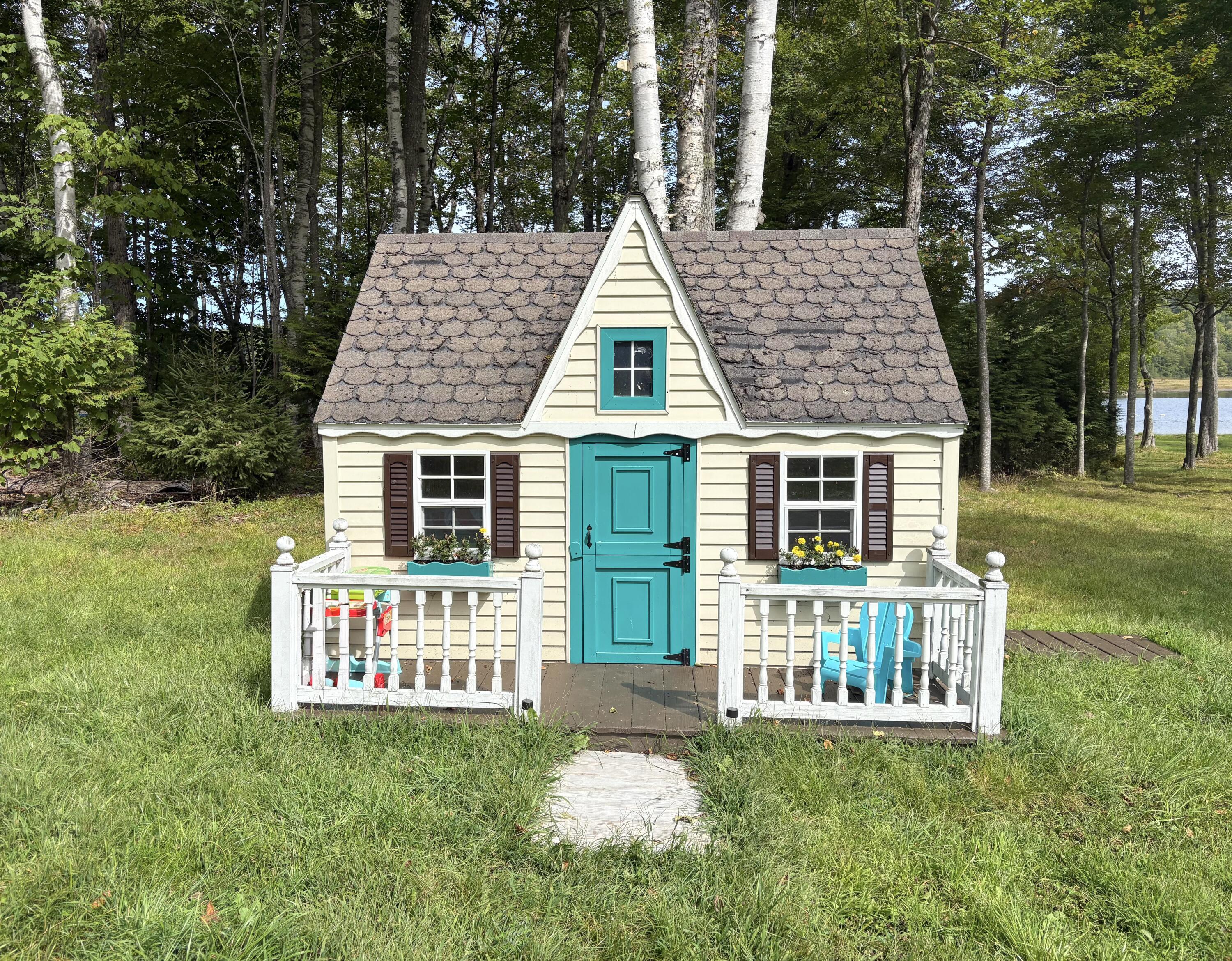 143 Patten Pond Road Surry, ME 04684 - Photo 17 of 54 IMG_9142