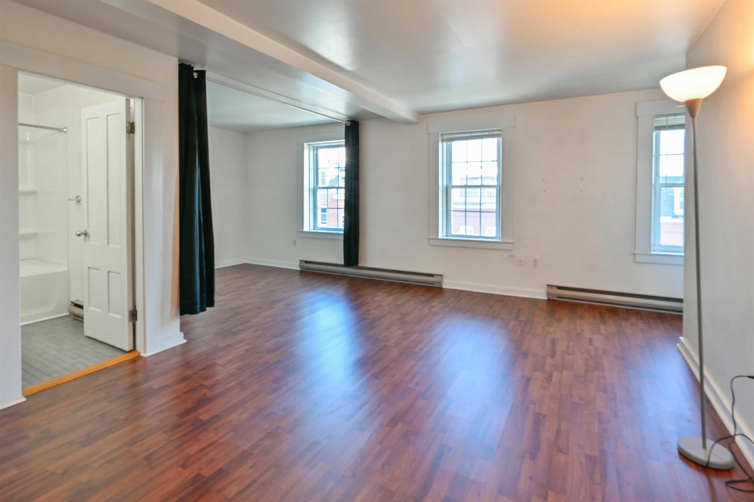 139 West Merrimack Street, Unit 3 Manchester, NH 03101 - Photo 10 of 32