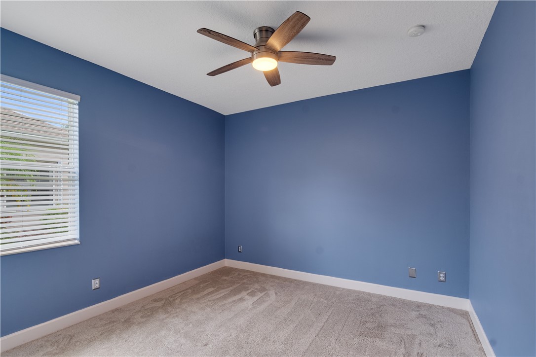 4670 Stephanie Lane Southwest Vero Beach, FL 32968 - Photo 23 of 36