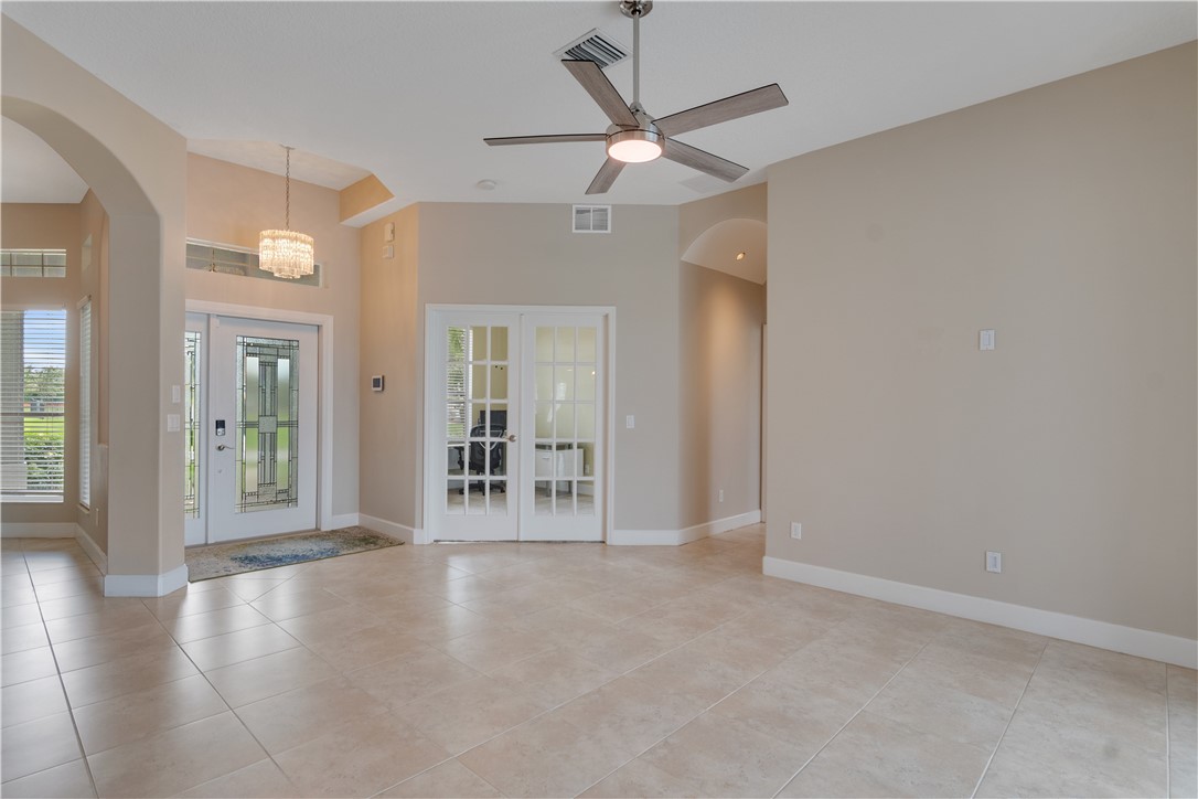 4670 Stephanie Lane Southwest Vero Beach, FL 32968 - Photo 4 of 36