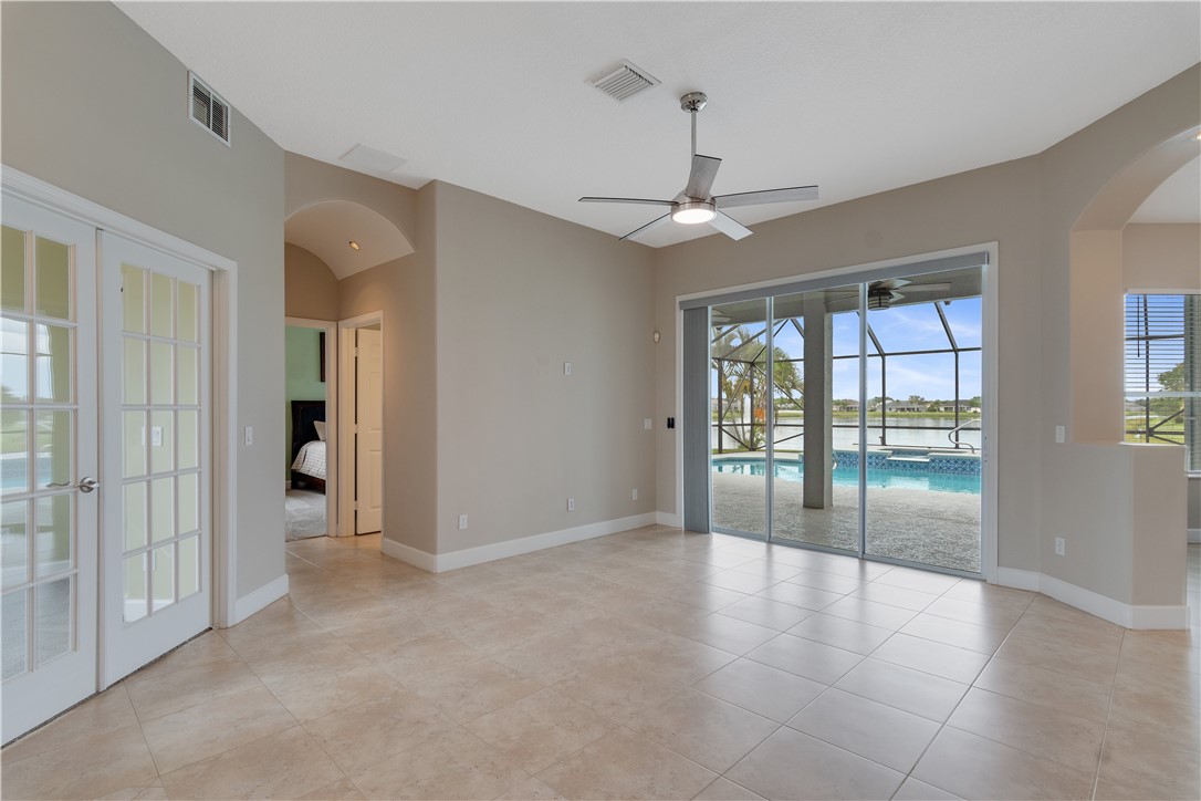 4670 Stephanie Lane Southwest Vero Beach, FL 32968 - Photo 5 of 36