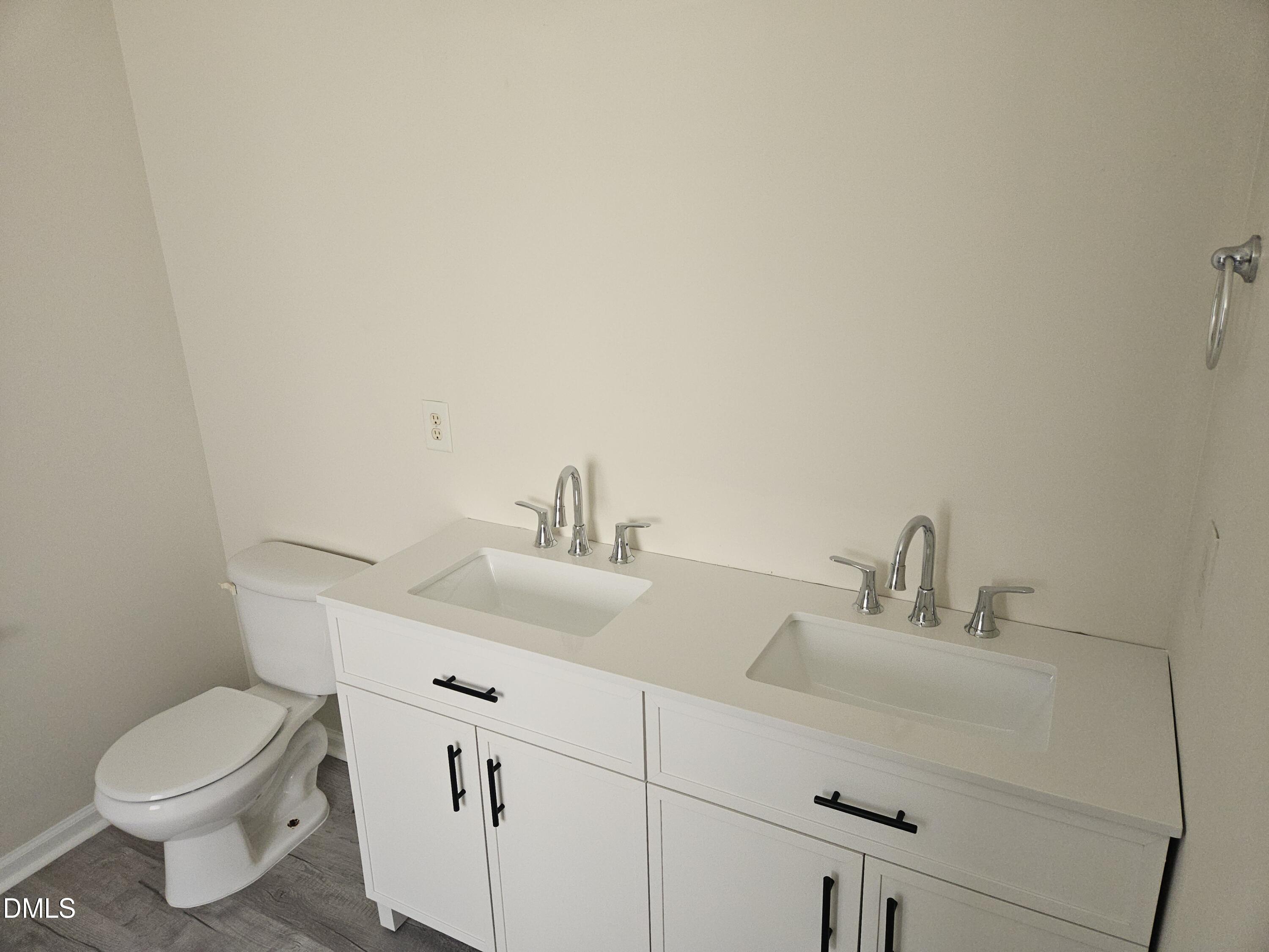 5900 Wynmore Road Raleigh, NC 27610 - Photo 11 of 19 20260720_122032