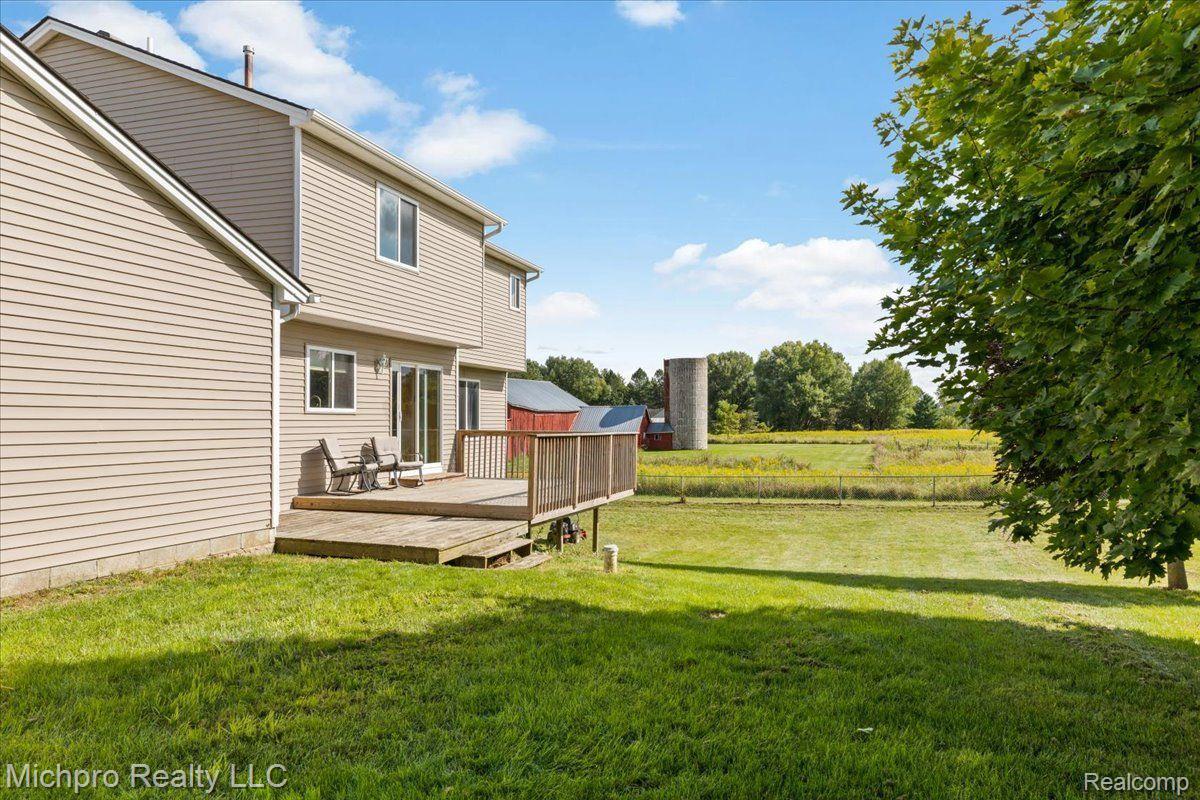 672 South Hurd Road Oxford, MI 48371 - Photo 10 of 51 Gallery Image 10