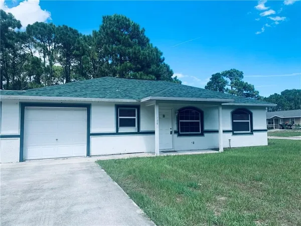 $1,700 | 186 Empress Avenue, Unit B, Sebastian, FL 32958