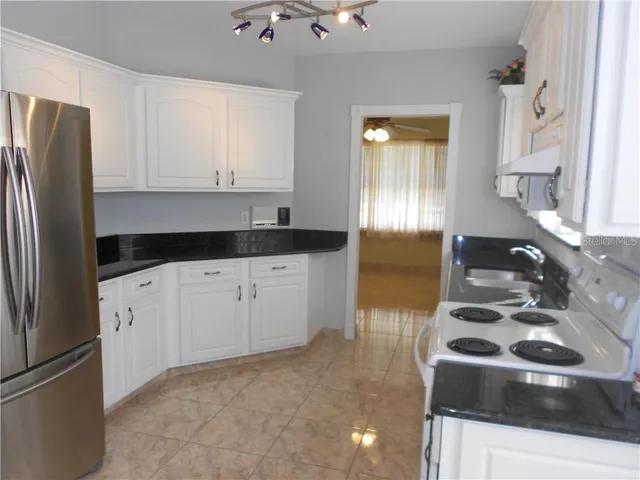 $2,100 | 3052 Collingswood Boulevard, Port Charlotte, FL 33948