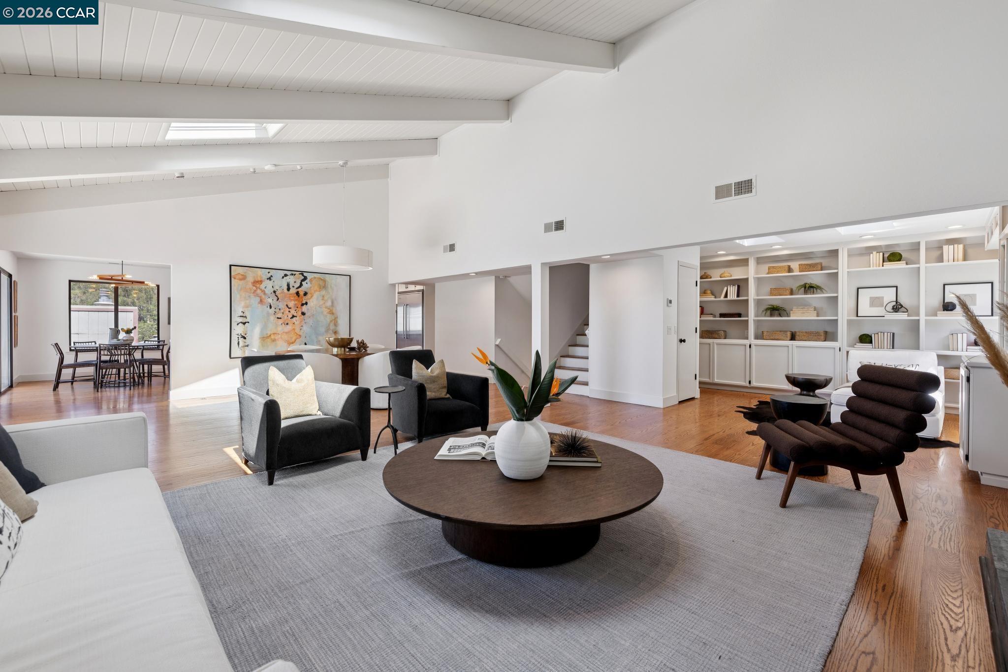 1227 Alvarado Road Berkeley, CA 94705 - Photo 13 of 49