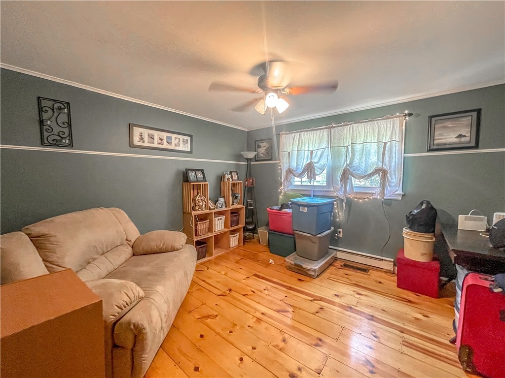 380 Franklin Road Coventry, RI 02816 - Photo 5 of 16