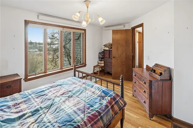 $3,600,000 | 30 West Bay View Drive, Jamestown, RI 02835