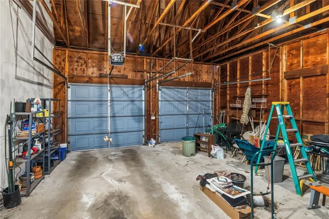 $3,600,000 | 30 West Bay View Drive, Jamestown, RI 02835