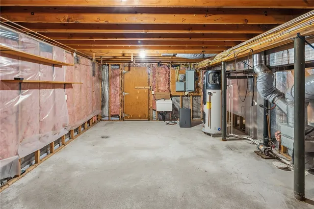 $3,600,000 | 30 West Bay View Drive, Jamestown, RI 02835