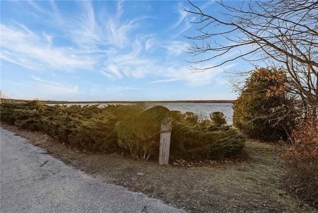 $3,600,000 | 30 West Bay View Drive, Jamestown, RI 02835