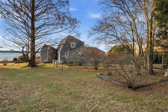 $3,600,000 | 30 West Bay View Drive, Jamestown, RI 02835