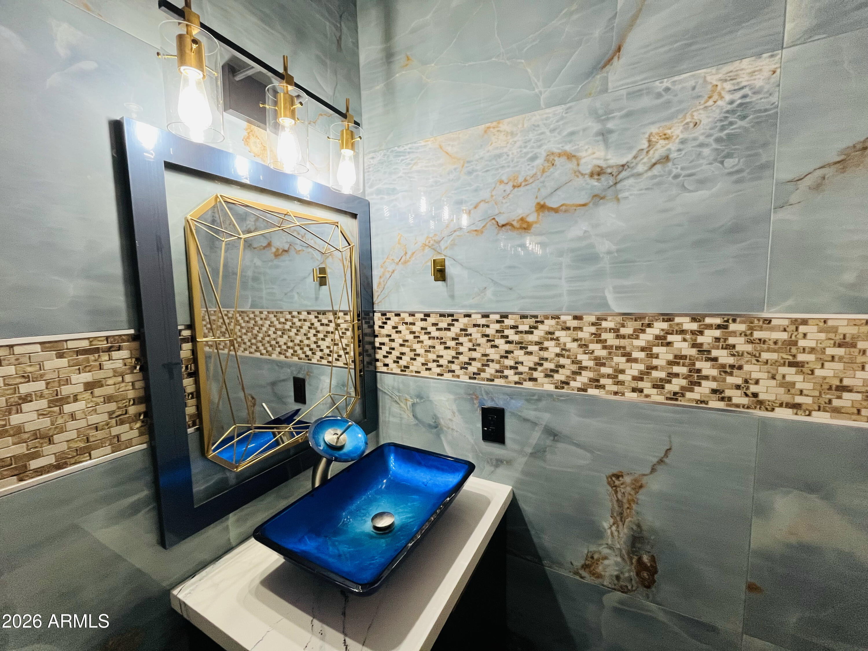 8709 East Gail Road Scottsdale, AZ 85260 - Photo 8 of 19 IMG_3398