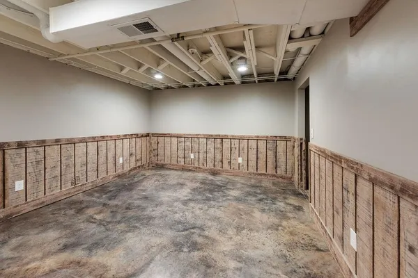 $369,000 | 706 Ozark Short Line, Odessa, MO 64076