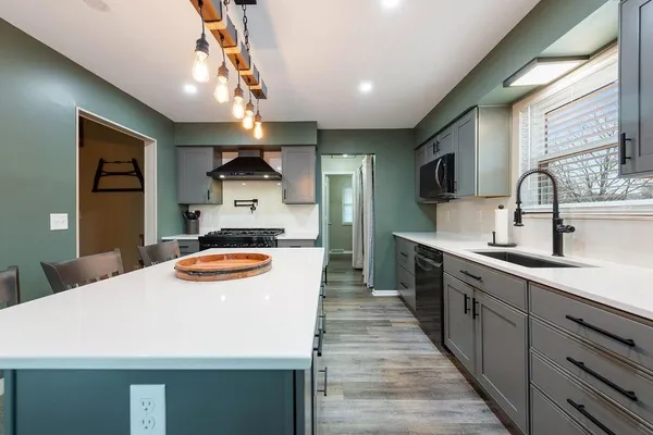 $369,000 | 706 Ozark Short Line, Odessa, MO 64076