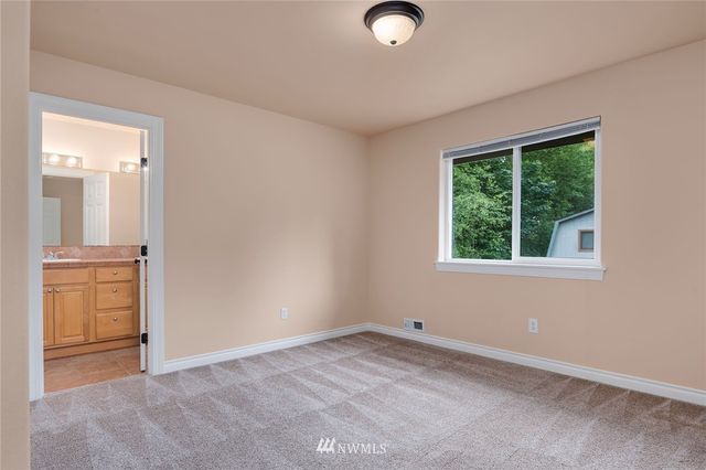 $650,000 | 13908 Beverly Park Road, Lynnwood, WA 98087