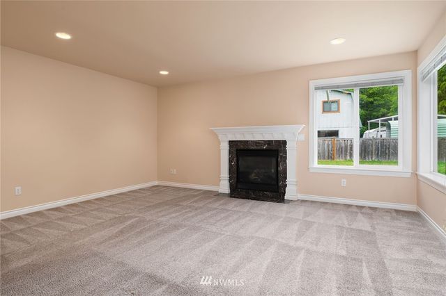 $650,000 | 13908 Beverly Park Road, Lynnwood, WA 98087