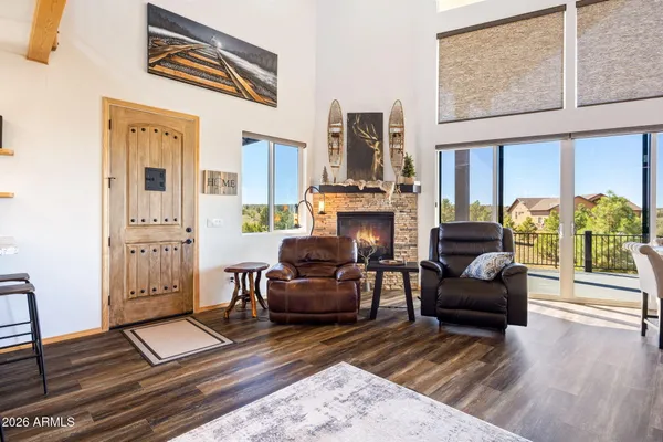 $1,185,000 | 2258 Big Bear Circle, Overgaard, AZ 85933