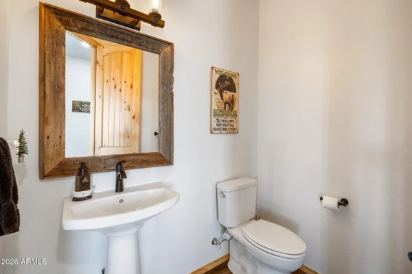 $1,185,000 | 2258 Big Bear Circle, Overgaard, AZ 85933