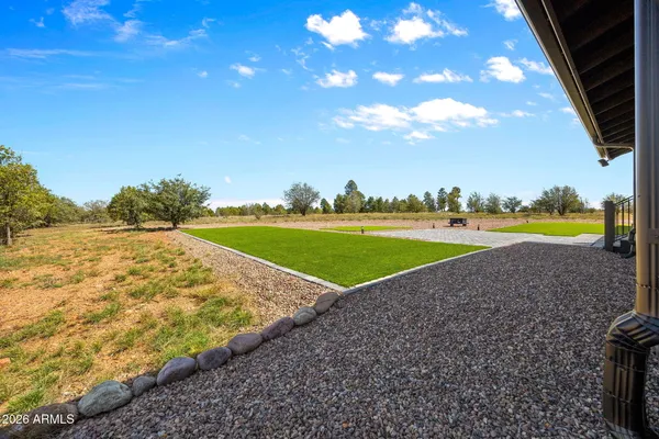 $1,185,000 | 2258 Big Bear Circle, Overgaard, AZ 85933