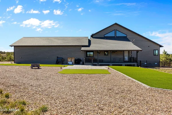 $1,185,000 | 2258 Big Bear Circle, Overgaard, AZ 85933