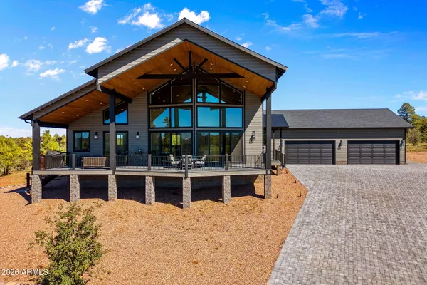 $1,185,000 | 2258 Big Bear Circle, Overgaard, AZ 85933