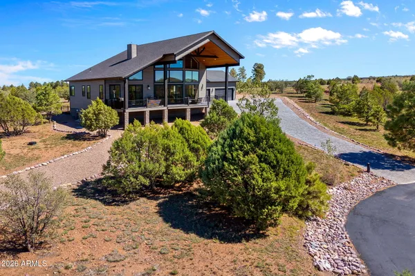 $1,185,000 | 2258 Big Bear Circle, Overgaard, AZ 85933
