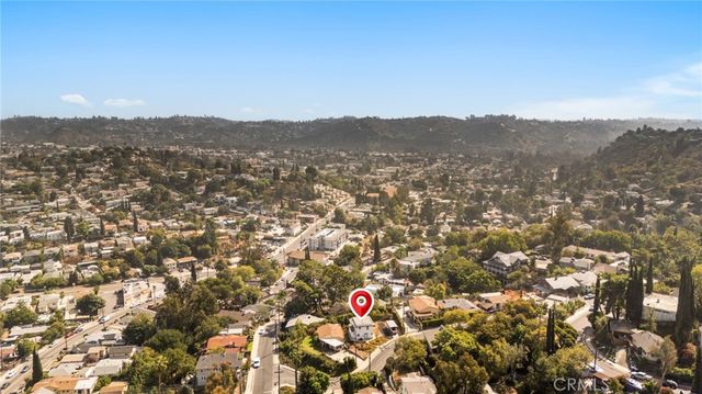 a picture of city view