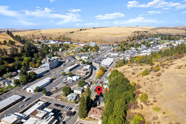 $360,000 | 502 North Mill Street, Colfax, WA 99111