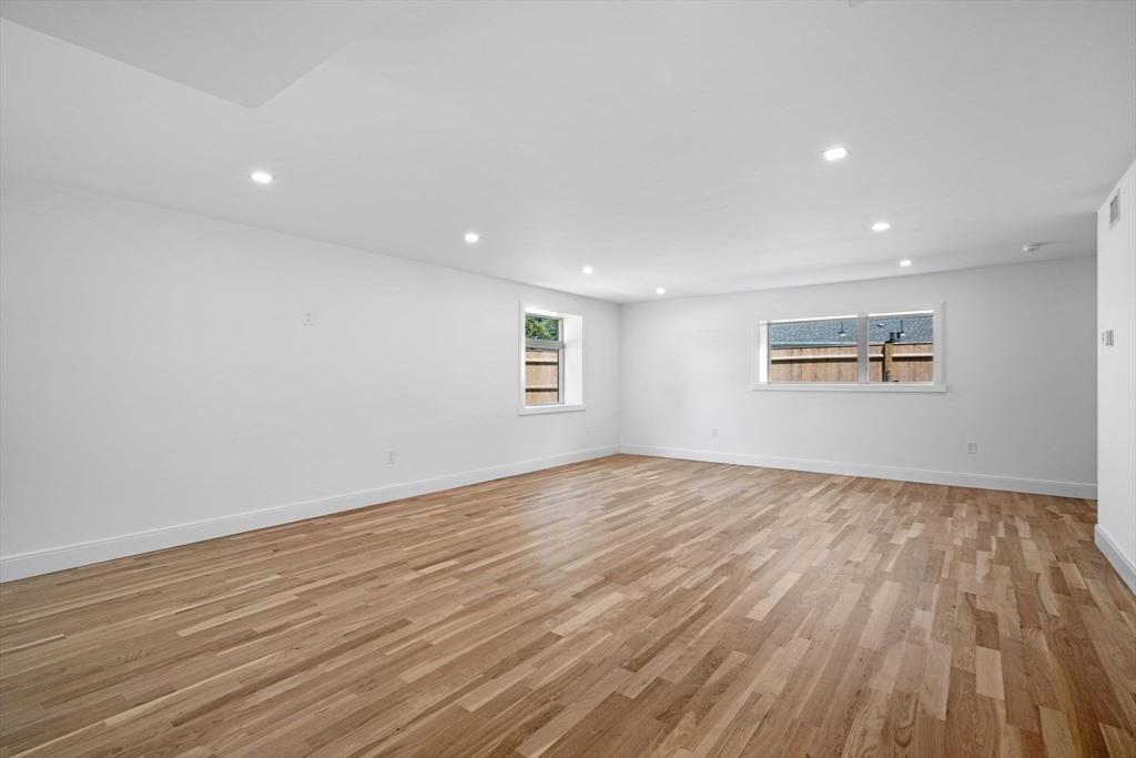 12 Johns Road Marblehead, MA 01945 - Photo 36 of 41 Gallery Image 36