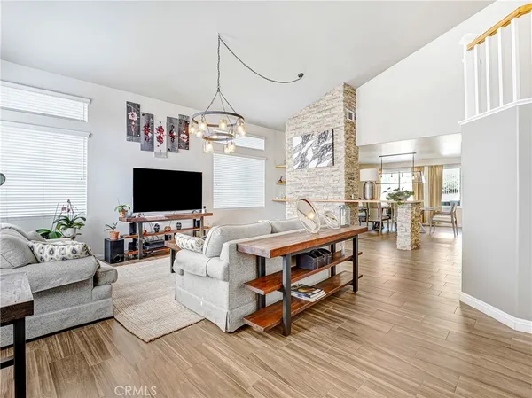 $995,000 | 23805 Oak View Lane, Newhall, CA 91321