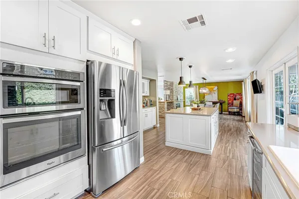 $995,000 | 23805 Oak View Lane, Newhall, CA 91321