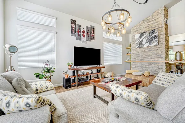 $995,000 | 23805 Oak View Lane, Newhall, CA 91321