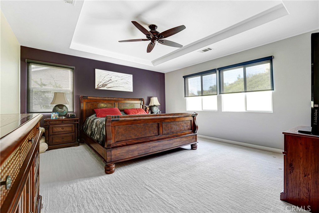 23805 Oak View Lane Newhall, CA 91321 - Photo 9 of 26