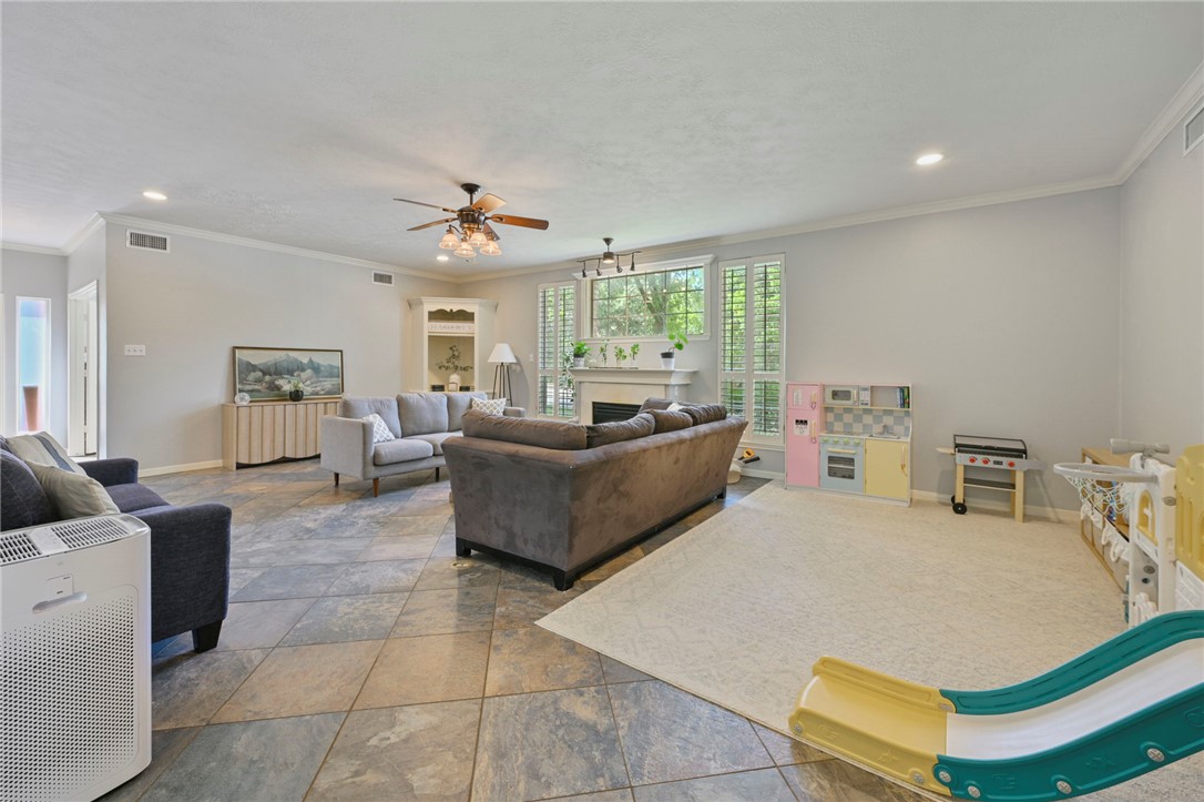 5601 Hampton Court Bryan, TX 77802 - Photo 8 of 28