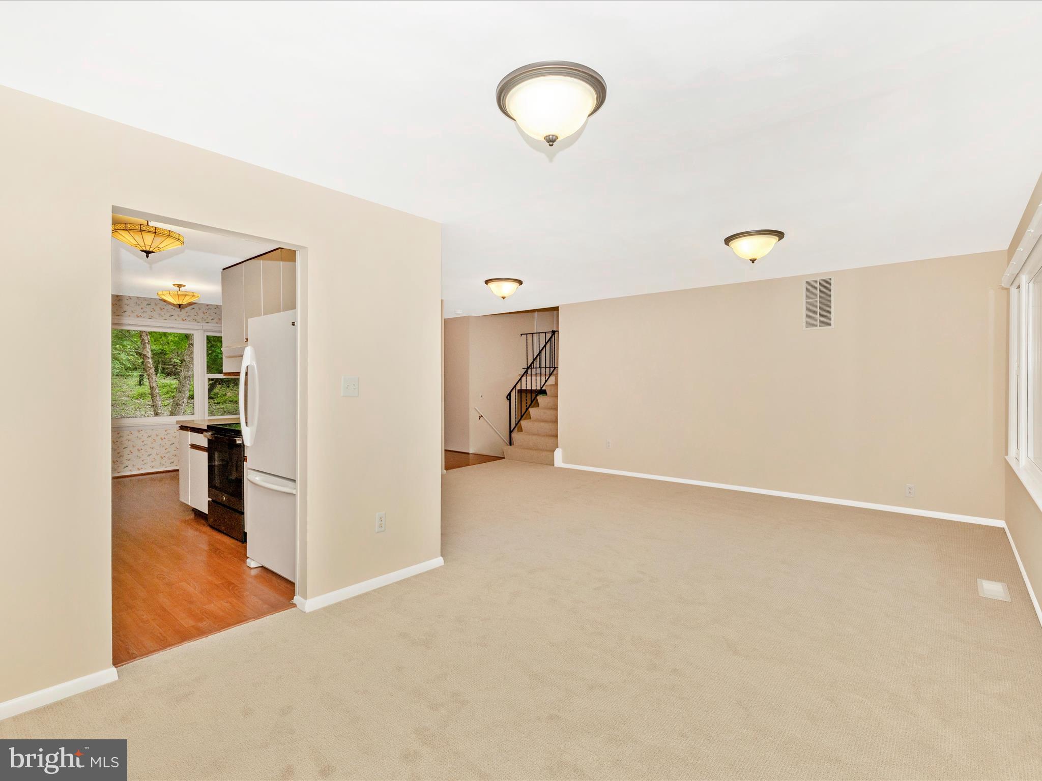 25124 Hickory Ridge Lane Gaithersburg, MD 20882 - Photo 9 of 45 0EK_4699